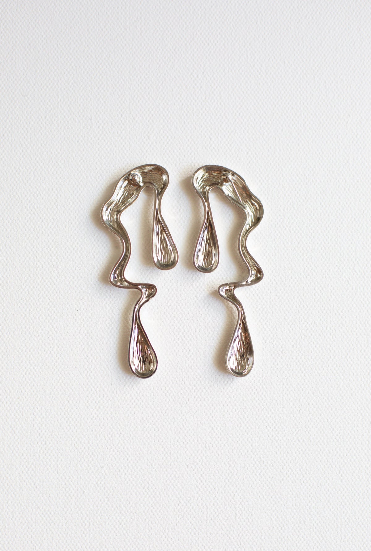 Solara Sculpted Drop Earrings